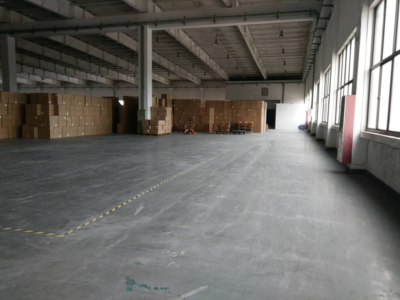 嘉興跨境電商倉(cāng)庫(kù)操作專業(yè)嗎？